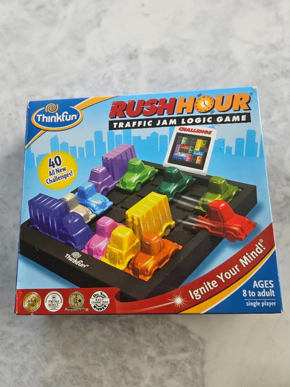 GAME, LOGIC RUSH HOUR TRAFFIC JAM NWOT